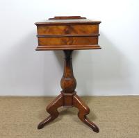 EARLY 19TH C MAHOGANY READING TABLE